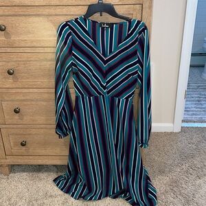Stripped long sleeve Lulus dress